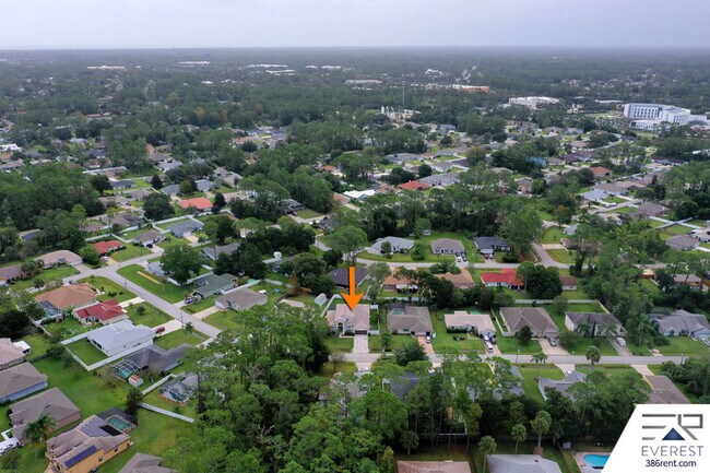 Building Photo - 60 Brigadoon Ln