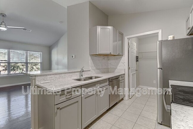 Building Photo - 4416 Jay Bird Cir