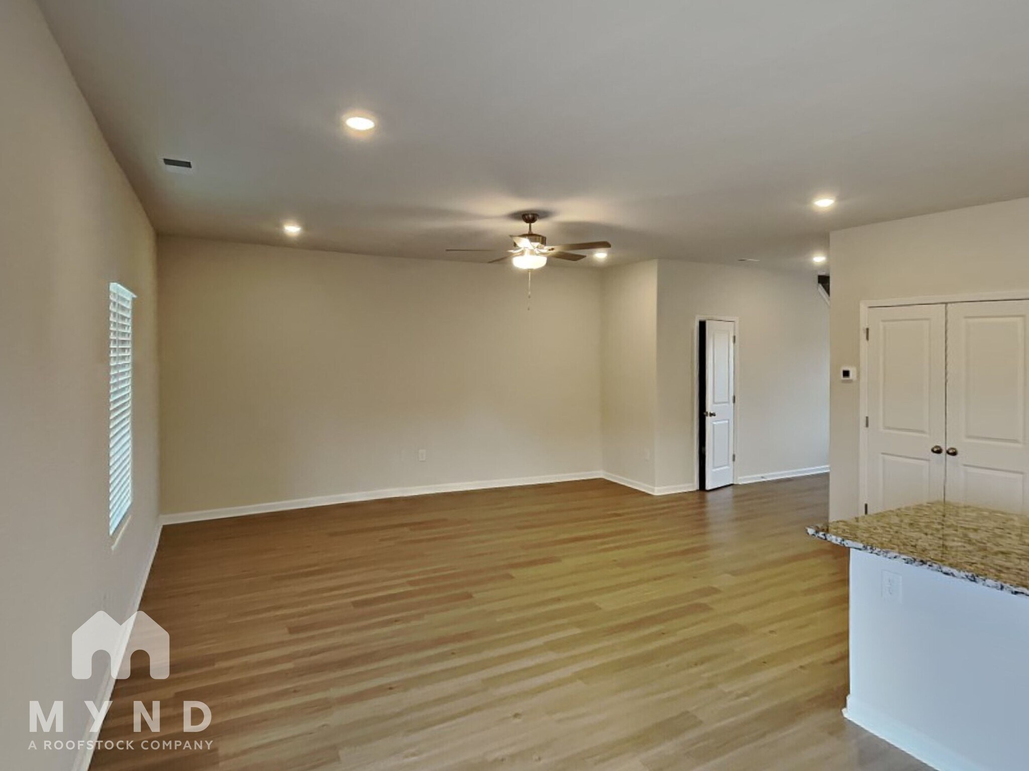 Building Photo - 110 Lightning Dr