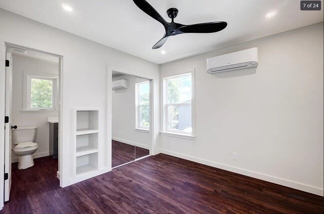 Building Photo - 4718 Depew Ave