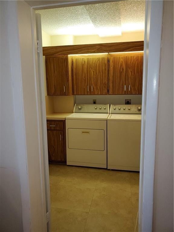 Building Photo - 6061 Balboa Cir