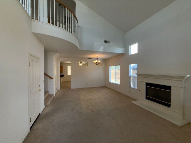 Building Photo - 6220 Orchard Hill Way