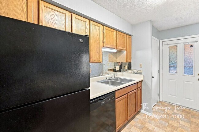 Building Photo - 4349 Hunting Meadows Cir