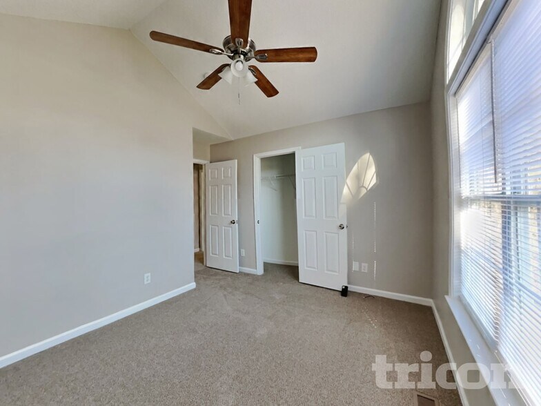 Building Photo - 76 Wild Oaks Ct