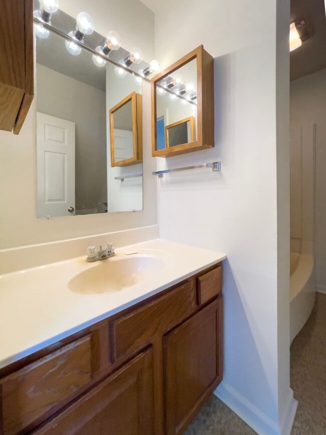 Building Photo - Yorktown School District