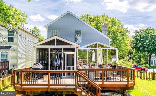 Building Photo - 30 Fenton Wood Dr