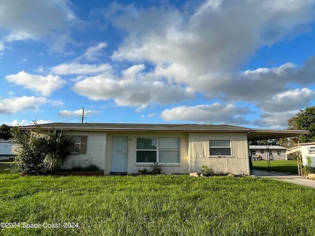 Primary Photo - 360 Schoolhouse Ln