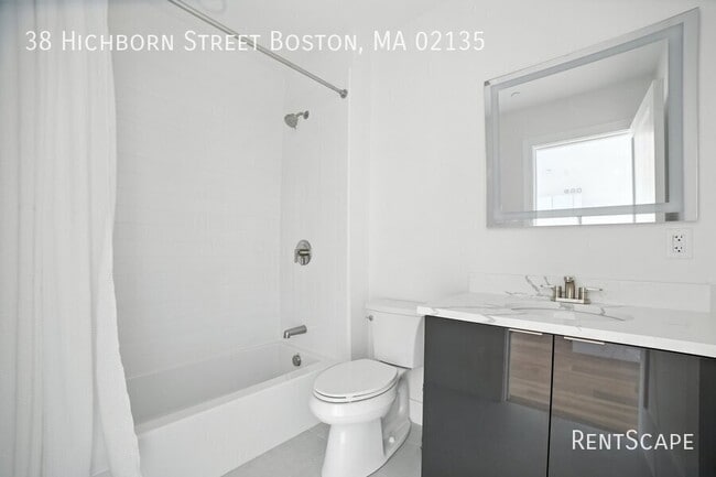 Building Photo - 38 Hichborn St