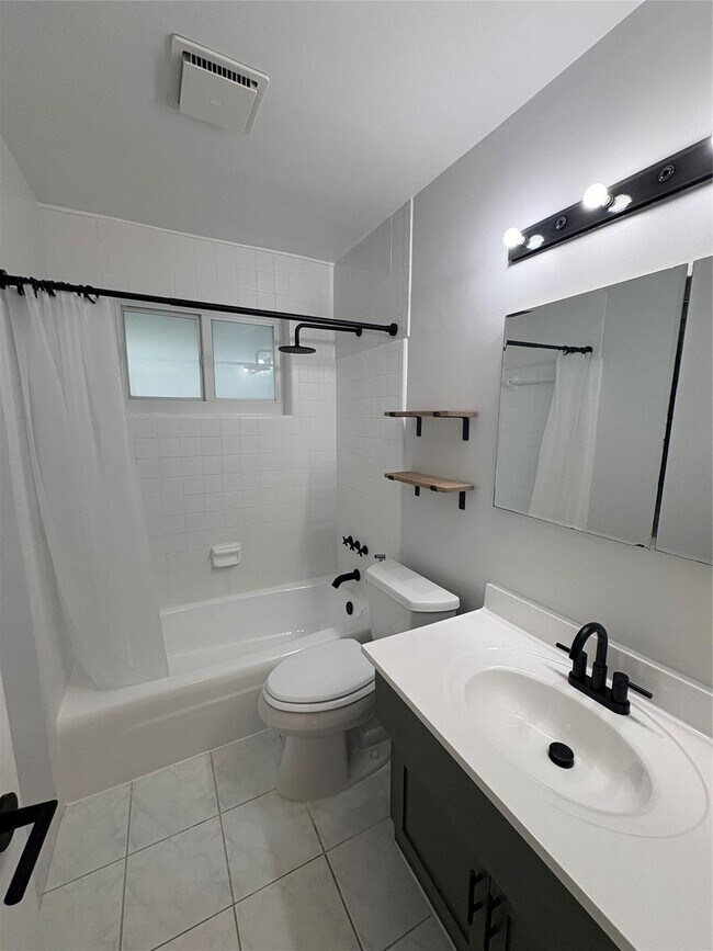 Building Photo - 8130 NW 13th St