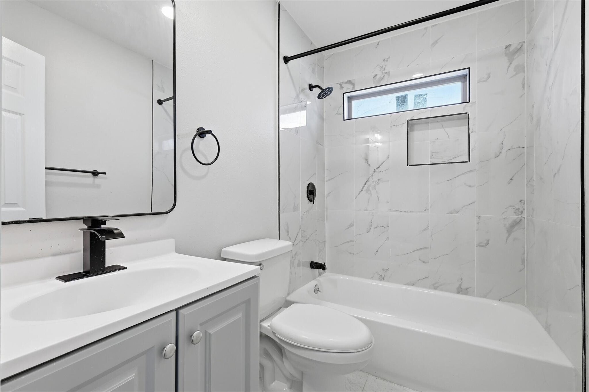 Building Photo - 2859 Marjorie Ave