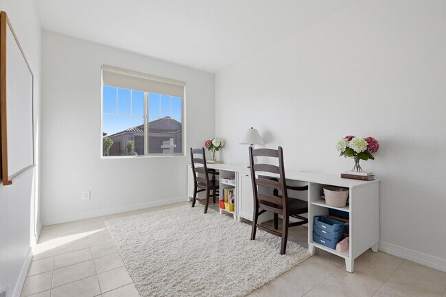 Building Photo - 20234 W Turney Ave