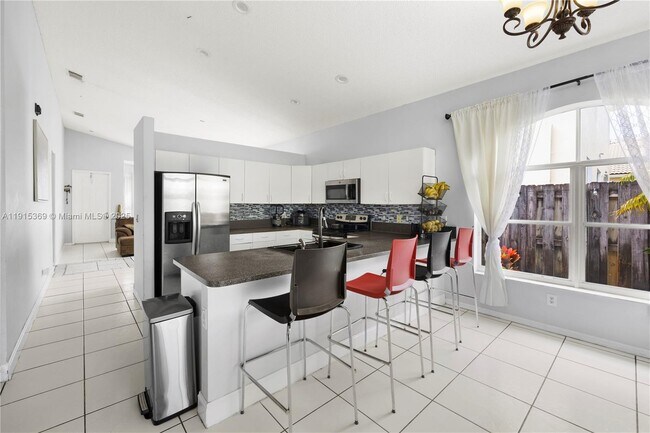 Building Photo - 7673 NW 19th St