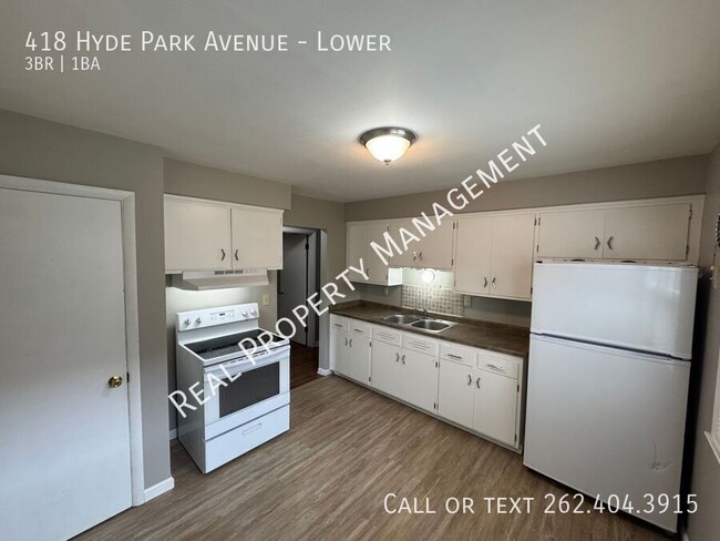Building Photo - 418 Hyde Park Ave