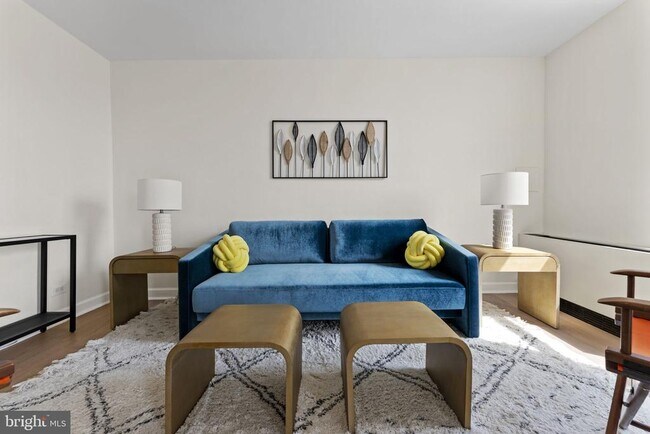 Building Photo - 1260 21st St NW