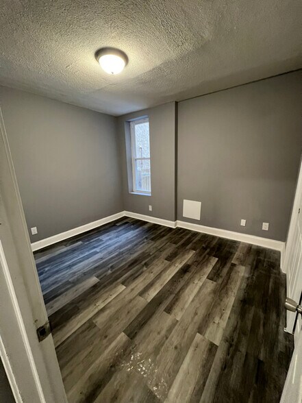 Building Photo - 1225 Belmont Ave