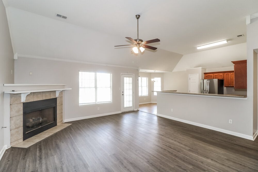 Building Photo - 2848 Pinnacle Dr