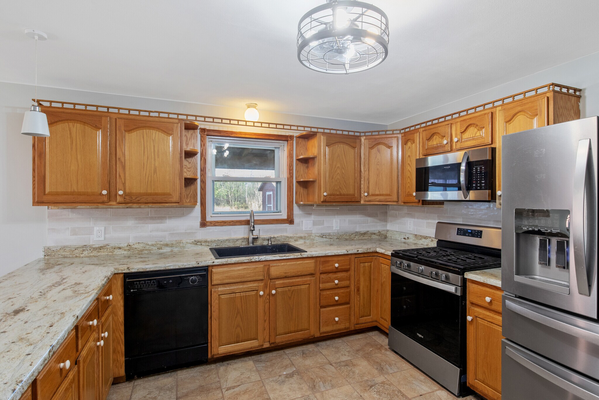 Building Photo - 6961 Collamer Rd