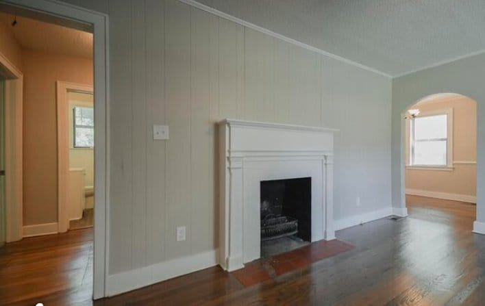 Building Photo - 525 W Buena Vista Ave