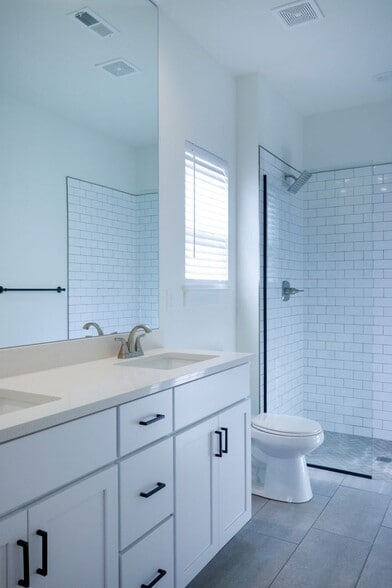 Building Photo - 19626 W 200th St