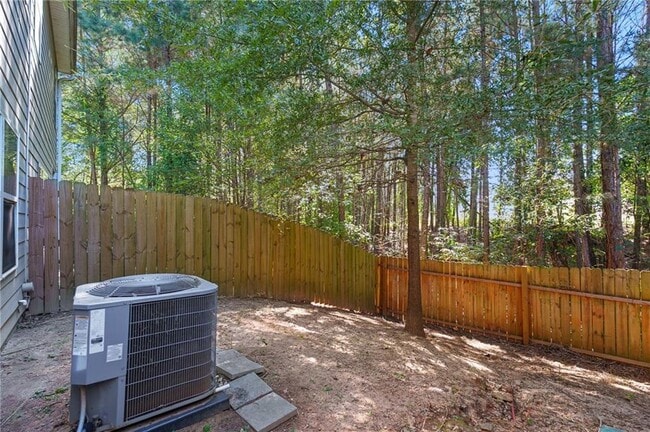 Building Photo - 4077 Sonoma Wood Trail