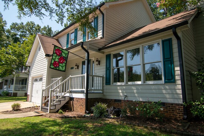 Building Photo - 4801 Buttonbush Dr