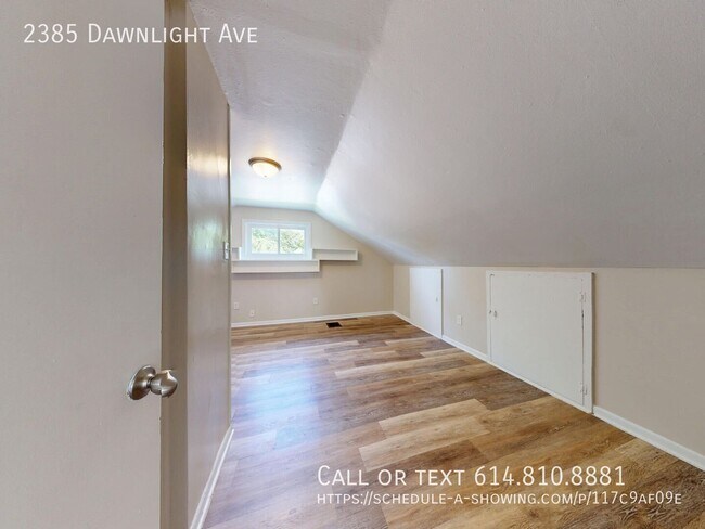 Building Photo - 2385 Dawnlight Ave