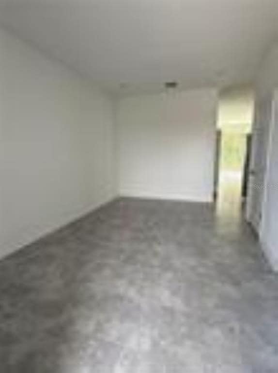 Building Photo - 7644 Stone Crk Trl