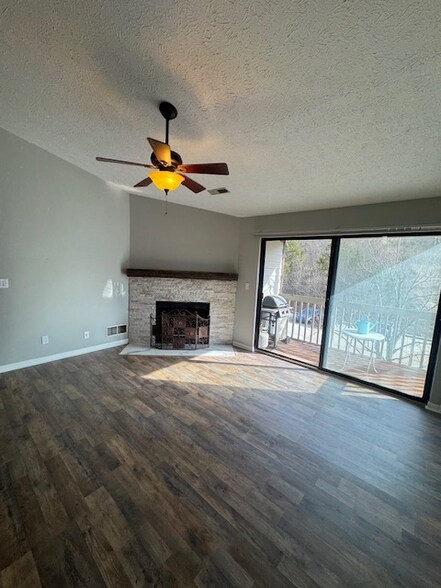 Building Photo - 66 View Terrace Dr