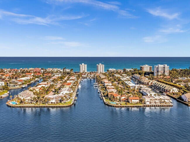 Building Photo - 4505 S Ocean Blvd