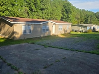 Building Photo - 205 Bud Black Rd