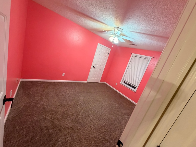 Building Photo - 705 Veryfine Dr