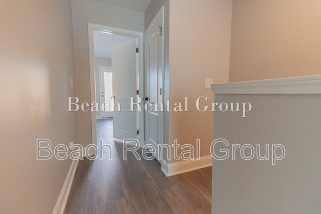 Building Photo - 773 Moen Pl