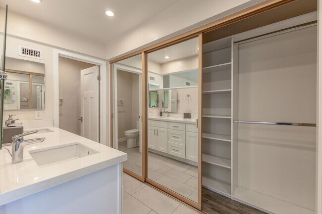 Building Photo - 738 Galaxy Heights Dr