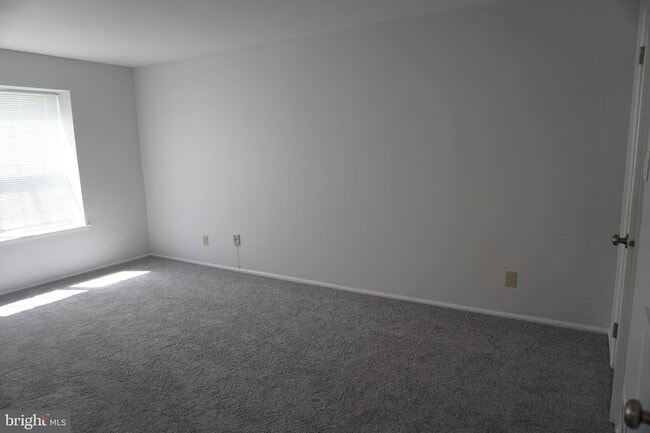 Building Photo - 1907A Ralston Dr