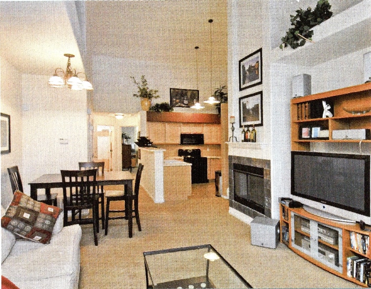 Building Photo - 5425 Zephyr St