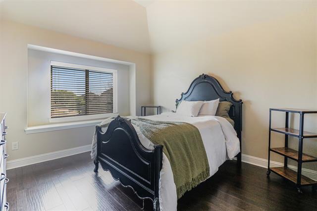 Building Photo - 230 Sandy Way