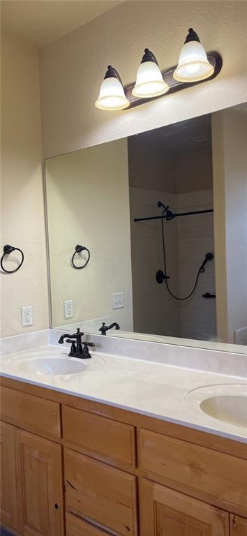 Building Photo - 4405 SW Wheatgrass Blvd