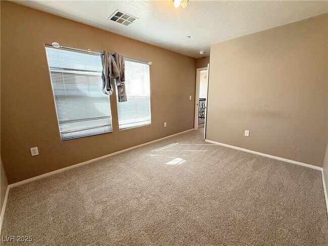 Building Photo - 4375 Braeburn Glen St
