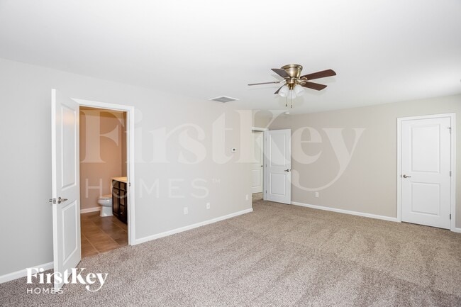 Building Photo - 7357 Elbens Ln SW