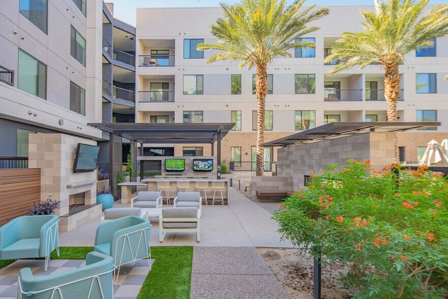 Building Photo - 701 W Rio Salado Pkwy