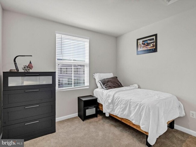 Building Photo - 7227 Potomac Ter