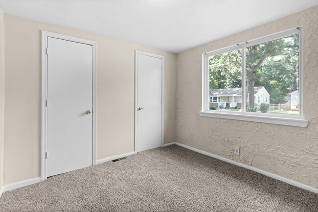Building Photo - 3613 Braxton Ave
