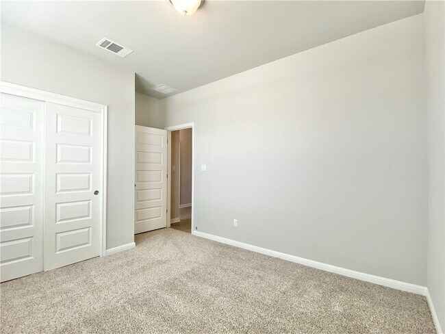 Building Photo - 1509 Longhorn Ranch Dr