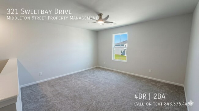 Building Photo - 321 Sweetbay Dr