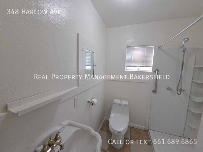 Building Photo - 348 Harlow Ave