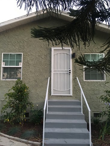 house frontdoor - 1742 W 36th St