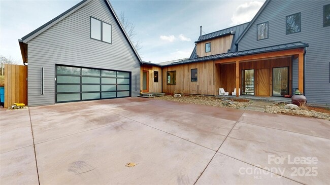 Building Photo - 11 Pink Fox Cove Rd