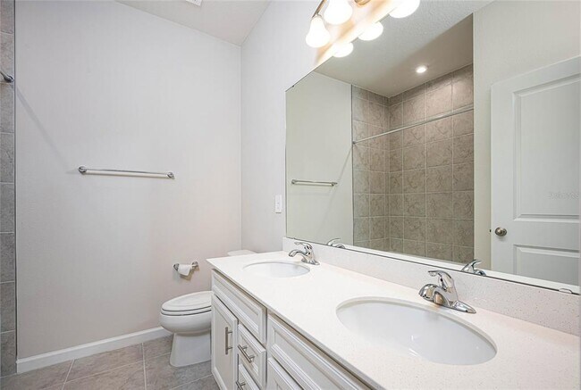 Building Photo - 16873 Castoro Dr