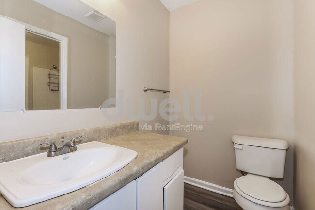 Building Photo - 2828 Lumpkin Rd