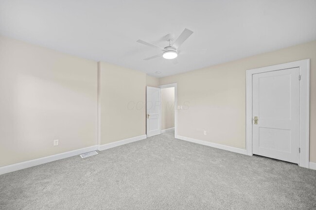 Building Photo - 263 Crestview Rd